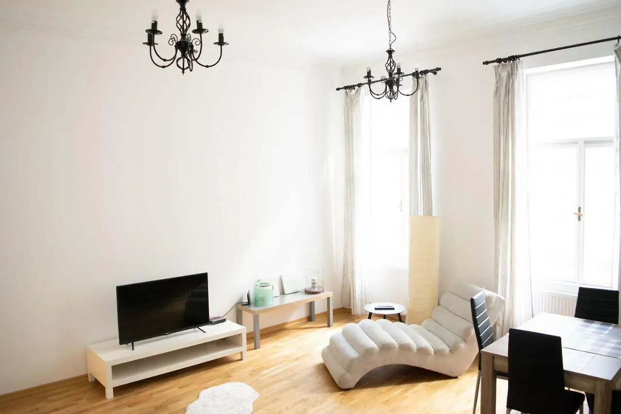 Roter Hof Apartments Vienna